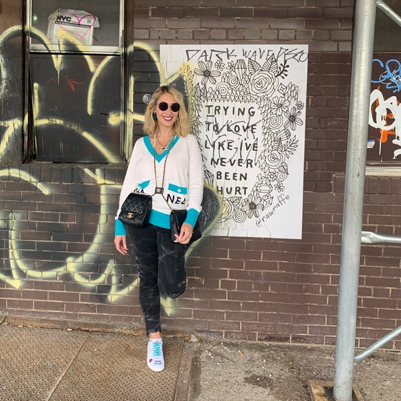 Meet Your Posher Amber! - Picture 10 of 14